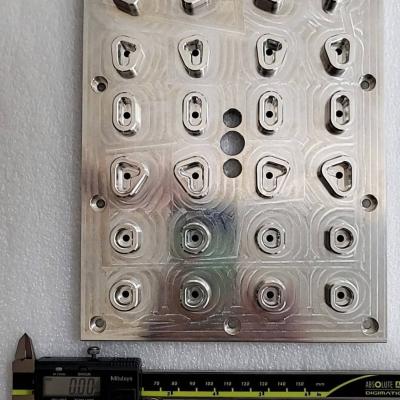 自動化相關治具 255900